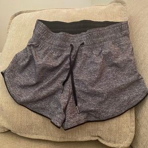 Lululemon reversible grey/black shorts